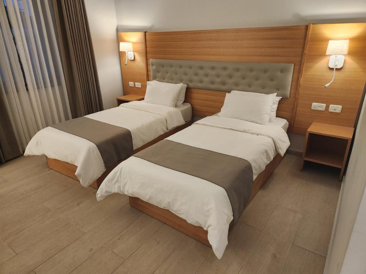 St Andrew'S Guesthouse - Ramallah Bagian luar foto