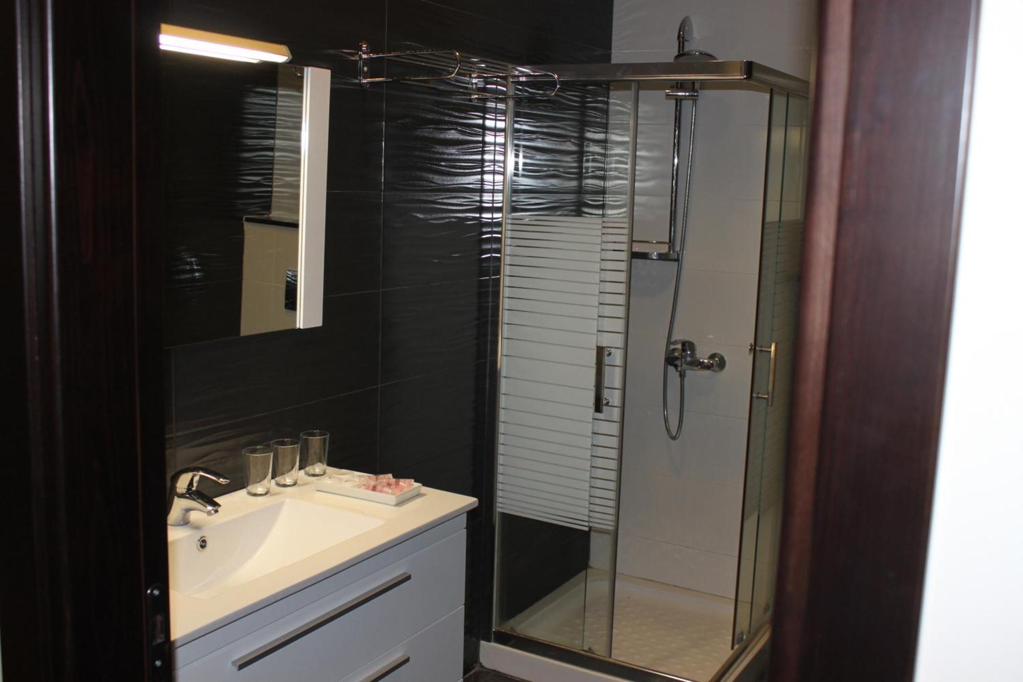 St Andrew'S Guesthouse - Ramallah Ruang foto